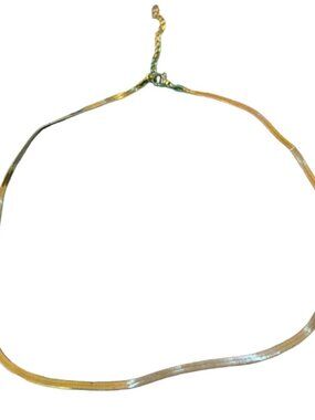 Amazon Women’s Minimalist Gold-Tone Herringbone Link Chain Choker Necklace OS